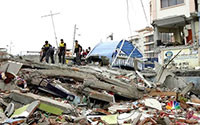 Số người thiệt mạng do động đất tại Ecuador tăng gần 500 người