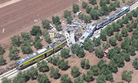 Tính đến nay đã có ít nhất 20 người thiệt mạng và hàng chục người khác bị thương sau vụ tai nạn tàu hỏa ở Puglia, miền Nam Italia.