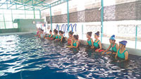 Trường THPT Nguyễn Văn Linh: Học sinh hào hứng môn bơi