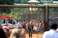 Bạo loạn nhà tù tại Brazil khiến hàng chục người thương vong