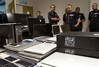 Hơn 90 người Trung Quốc bị bắt tại Malaysia vì lừa đảo