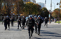 Pháp triển khai lực lượng an ninh lớn đề phòng biểu tình bạo loạn