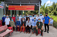 Hàm Thuận Nam: Khám bệnh và cấp thuốc miễn phí cho 120 đối tượng chính sách