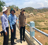 Đoàn công tác của Bộ Nông nghiệp và PTNT: Kiểm tra thực địa tình hình hạn hán tại Bình Thuận