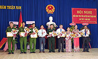 Hàm Thuận Nam: 27 tập thể, cá nhân được tôn vinh điển hình tiên tiến giai đoạn 2015 – 2020