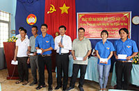 Sôi nổi ngày hội đại đoàn kết dân tộc thôn 4 xã Trà Tân
