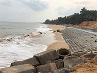 Cảnh báo gió mạnh, sóng lớn trên vùng biển Bình Thuận