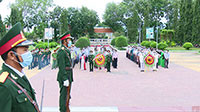 Hàm Thuận Bắc: Tổ chức lễ viếng Nghĩa trang Liệt sĩ tỉnh
