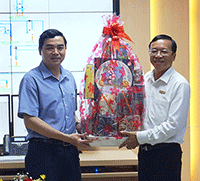Phó Bí thư Thường trực Tỉnh ủy chúc tết một số công ty, đơn vị ở Phan Thiết