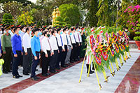 Viếng Liệt sĩ và Chủ tịch Hồ Chí Minh nhân dịp Tết Nguyên đán