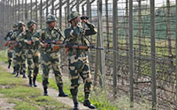 Ấn Độ và Pakistan đồng ý ngừng bắn ở biên giới Kashmir