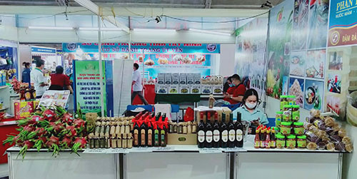 Binh Thuan’s  products on display at supply-demand connection coference in Ho Chi Minh City 
