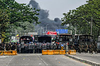 Nhà máy của Trung Quốc bị đốt phá, hàng chục người biểu tình Myanmar thiệt mạng