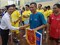 Giải bóng đá kỷ niệm 75 năm ngày Thể thao Việt Nam