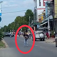 Công an thị trấn Võ Xu: Bắt “nóng” đối tượng trộm cắp ngay trong đêm