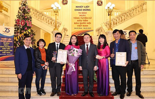 Winners of Press Awards marking 75th anniversary of NA announced