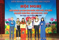 Tăng cường sự lãnh đạo của Đảng đối với công tác xây dựng gia đình trong tình hình mới