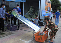 Thành đoàn Phan Thiết: Phát hơn 5 tấn thực phẩm cho người dân khó khăn