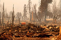 California (Mỹ) điêu đứng vì cháy rừng