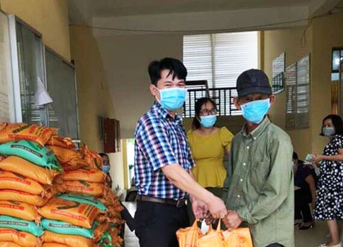 Hàm Thuận Nam: Hơn 722 triệu đồng ủng hộ Quỹ “Vì người nghèo” 
