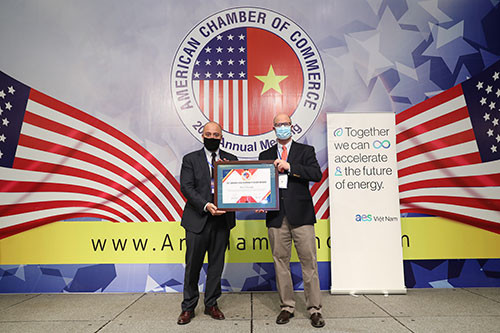 AES vinh dự nhận Giải thưởng Trách nhiệm Xã hội của Doanh nghiệp (CSR) năm thứ 5 liên tiếp của AmCham Hà Nội