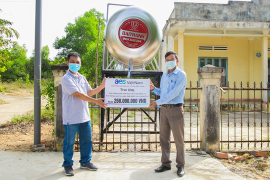 AES Việt Nam hỗ trợ cung cấp nước sạch cho 2500 người dân địa phương và học sinh tại tỉnh Bình Thuận