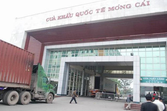 Xuất khẩu qua cửa khẩu biên giới phía Bắc: Tạm dừng đưa hàng hóa ra Quảng Ninh
