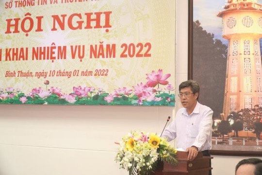 Ngành Thông tin và Truyền thông triển khai nhiệm vụ năm 2022. * UBND tỉnh tặng bằng khen cho 9 tập thể xuất sắc