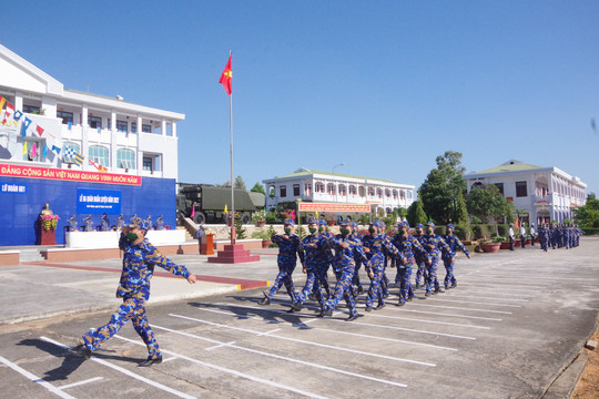 Lữ đoàn 681 - Vùng 2 Hải quân  ra quân huấn luyện năm 2022