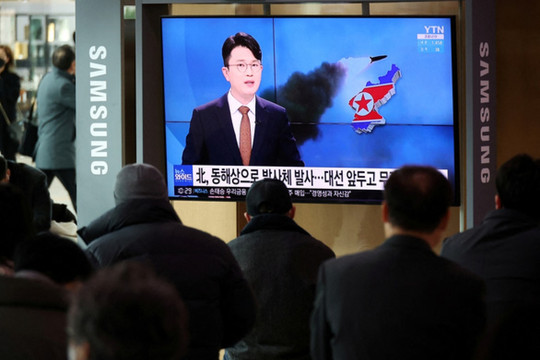 Nghi vấn Triều Tiên phóng thử tên lửa đạn đạo tầm xa