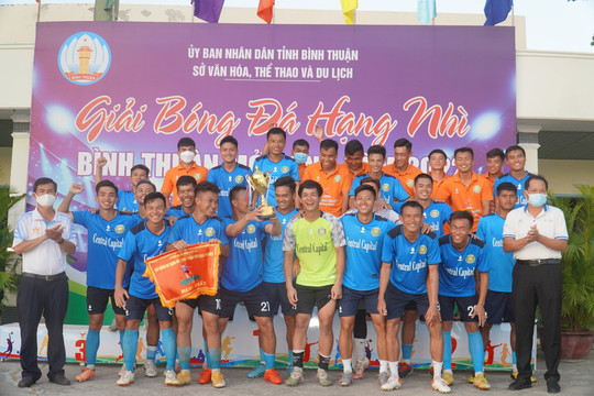 Giải bóng đá hạng nhì – Bình Thuận mở rộng năm 2022:  Lâm Đồng đoạt cúp vô địch