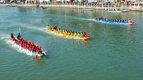Đua thuyền Bình Thuận đạt hạng Nhì toàn đoàn ﻿﻿tại Giải đua thuyền truyền thống Thành phố Hồ Chí Minh 