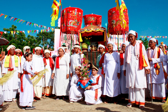 Kate festival of the Cham people in Binh Thuan recognized as national intangible cultural heritage