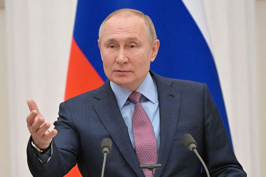 Tổng thống Putin: “Mỹ sẵn sàng chống Nga đến người Ukraine cuối cùng”