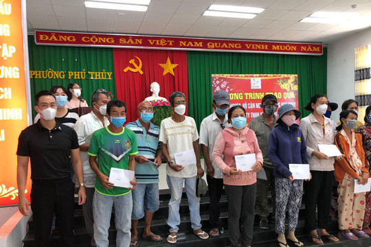 ‏YB Spa trao gửi yêu thương ấm áp thông qua hoạt động từ thiện tại Bình Thuận‏