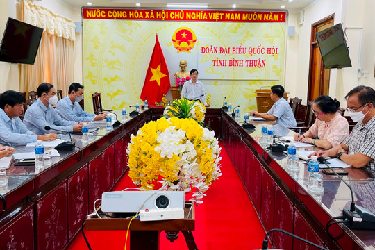 Đoàn khảo sát làm việc với Hiệp hội thanh long Bình Thuận