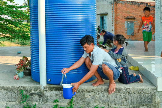 Hàm Thuận Nam: Khắc phục dần thiếu nước sạch sinh hoạt