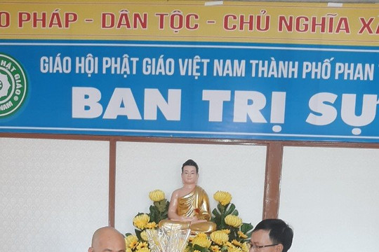 Ban CHQS TP. PhanThiết: ﻿﻿Thăm, chúc mừng đại Lễ Phật đản các cơ sở phật giáo