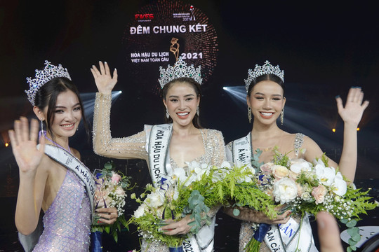 Người đẹp Bạc Liêu đăng quang Hoa hậu Du lịch Việt Nam toàn cầu