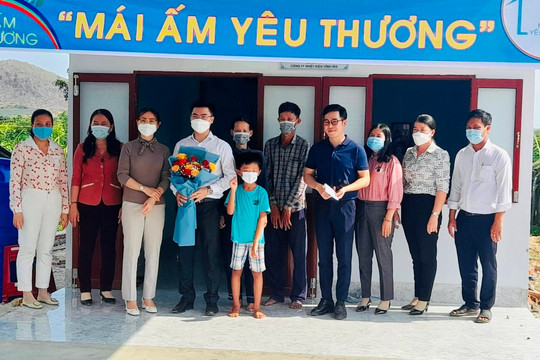 Mặt trận huyện Hàm Thuận Nam: Tích cực chăm lo cho người nghèo