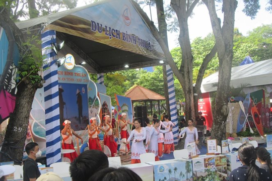 Phát huy giá trị dân ca, dân vũ, dân nhạc các dân tộc thiểu số gắn với phát triển du lịch Bình Thuận