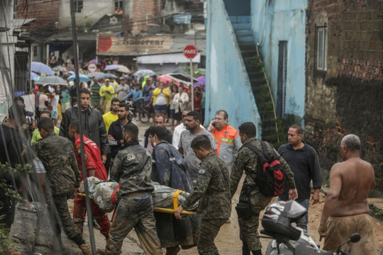 Lũ lụt và lở đất tại Brazil làm 57 người chết, hàng nghìn người phải sơ tán