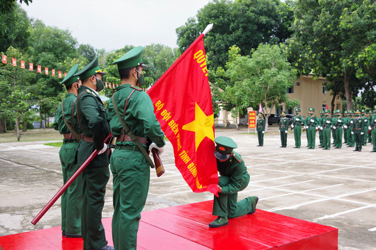 Tổ chức Lễ tuyên thệ cho 150 đồng chí chiến sĩ mới