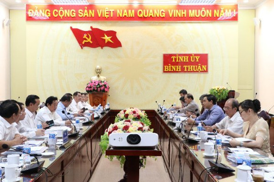 Bình Thuận - Bình Dương:
Trao đổi thông tin về hợp tác, phát triển kinh tế - xã hội