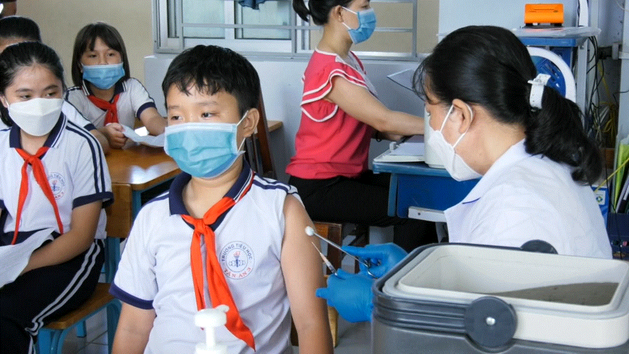 La Gi: Đẩy mạnh tiêm vắc xin phòng Covid -19 cho trẻ từ 5 đến dưới 12 tuổi