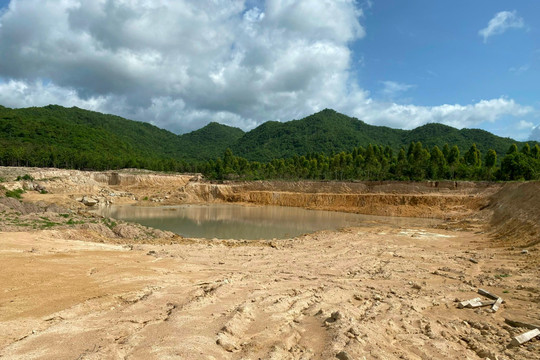 Hàm Thuận Bắc xử lý các đối tượng khai thác khoáng sản trái phép
