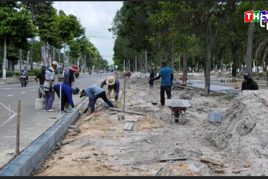 Nâng cấp Công viên Nguyễn Huệ, thị xã La Gi - công trình chào mừng kỷ niệm 30 năm tái lập tỉnh
