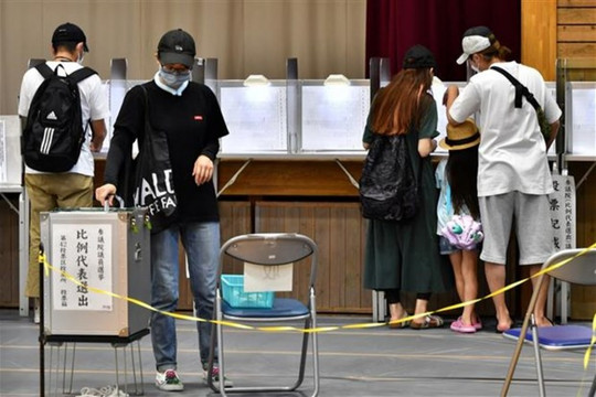 Bầu cử thượng viện Nhật Bản 2022: Đảng cầm quyền giành chiến thắng áp đảo