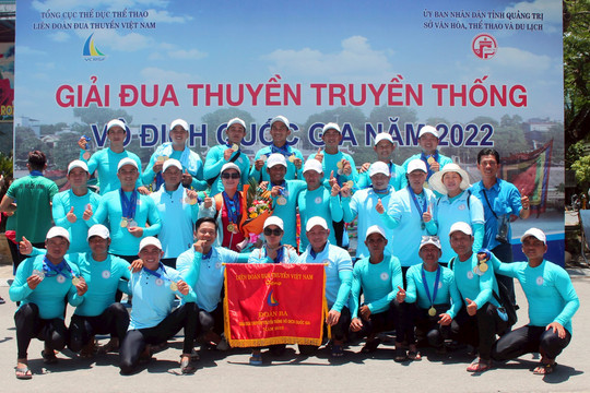 Bình Thuận đạt 9 huy chương tại giải Đua thuyền truyền thống vô địch quốc gia 