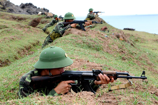 Lực lượng vũ trang tỉnh: Xây dựng Bình Thuận thành khu vực phòng thủ cơ bản, liên hoàn, vững chắc